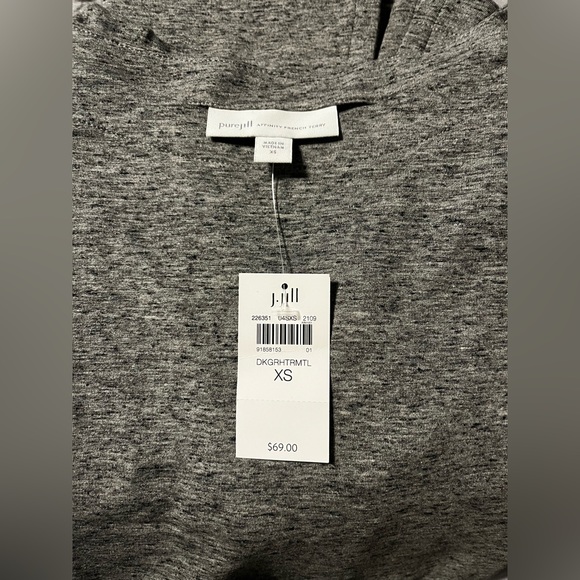 NWT grey tunic with POCKETS! - Picture 4 of 4